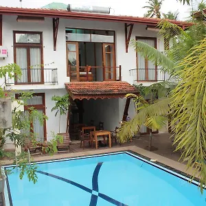 Hotel Kapuru ***